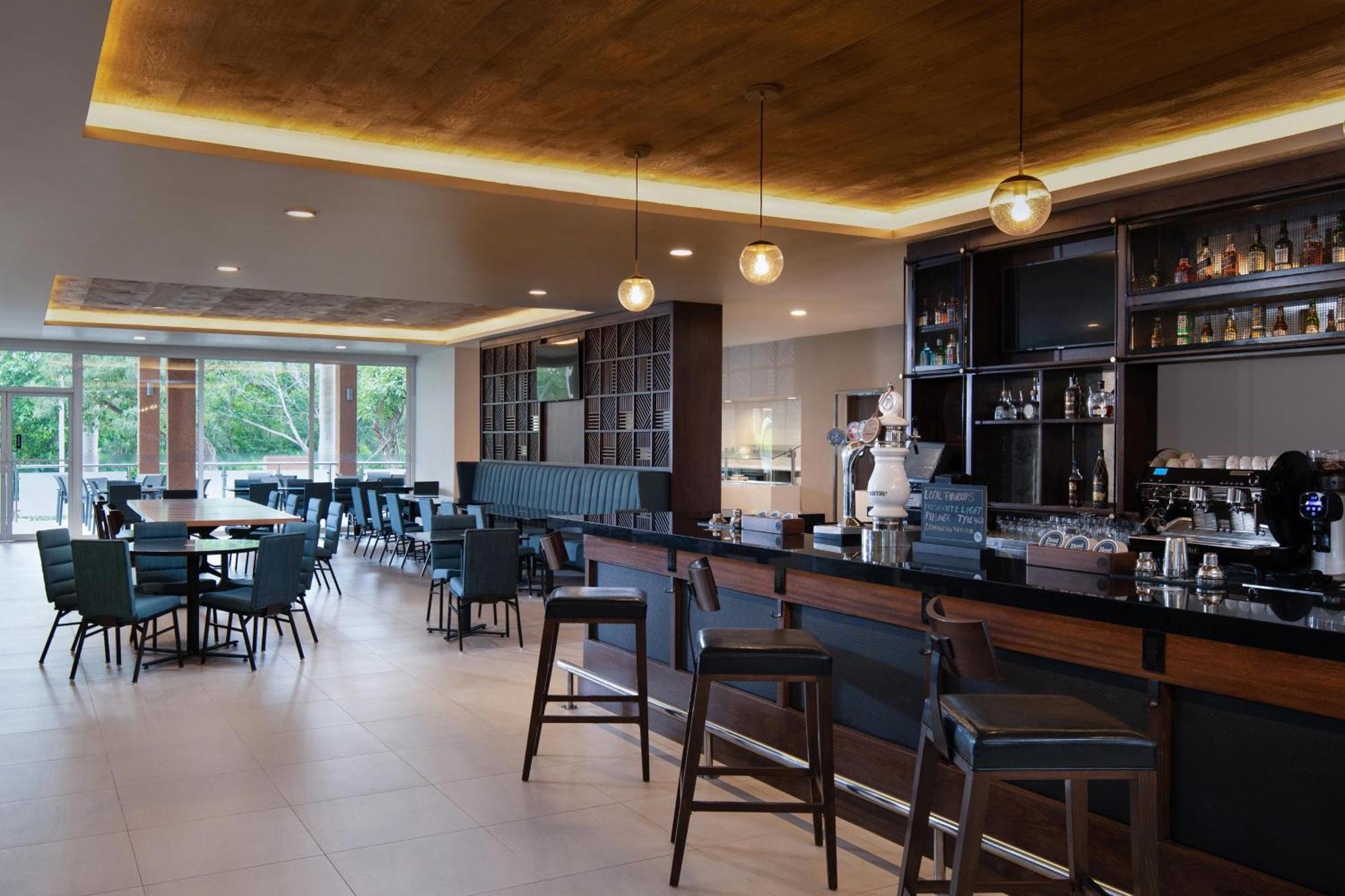 Four Points By Sheraton Пунта Кана Екстериор снимка