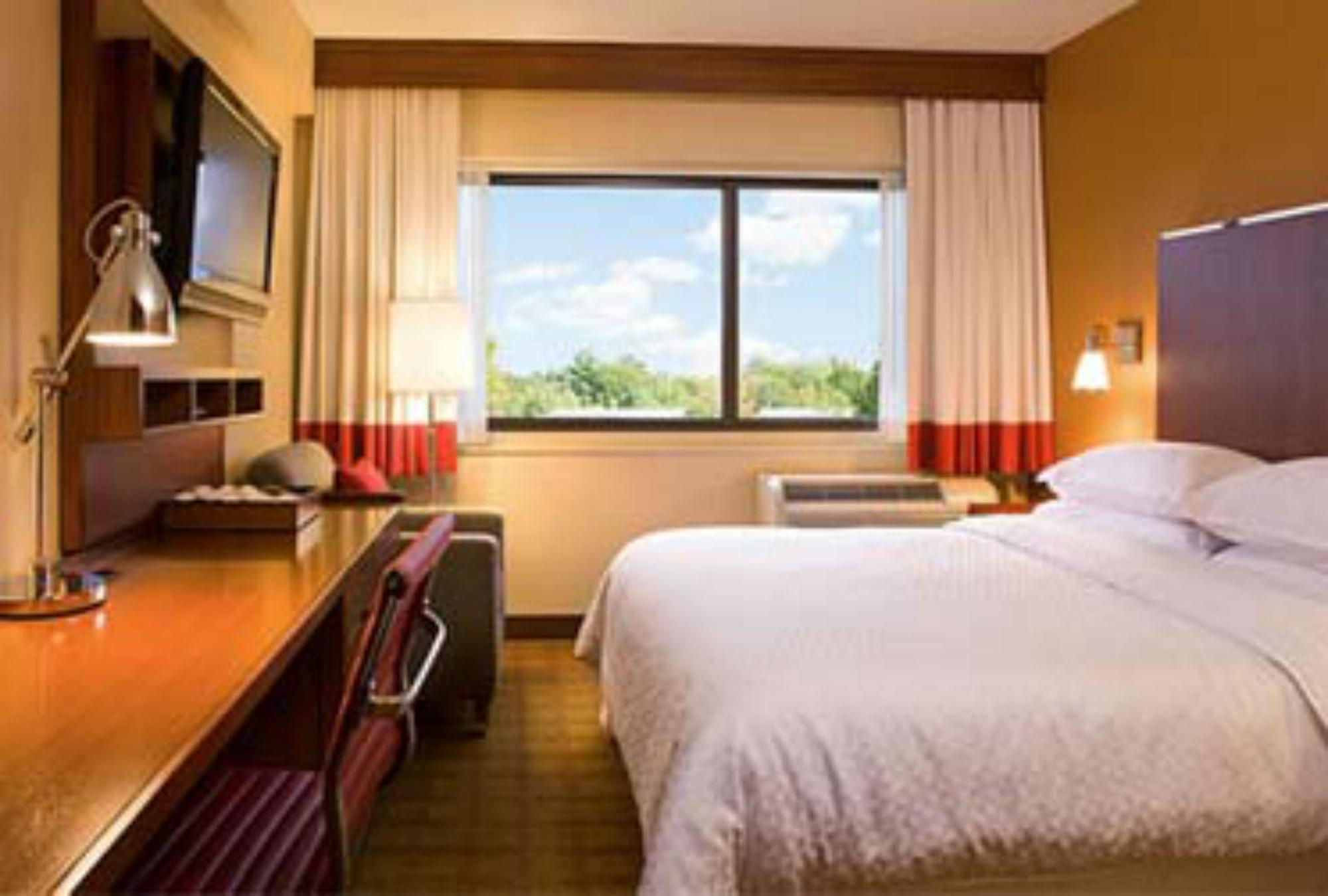 Four Points By Sheraton Пунта Кана Стая снимка